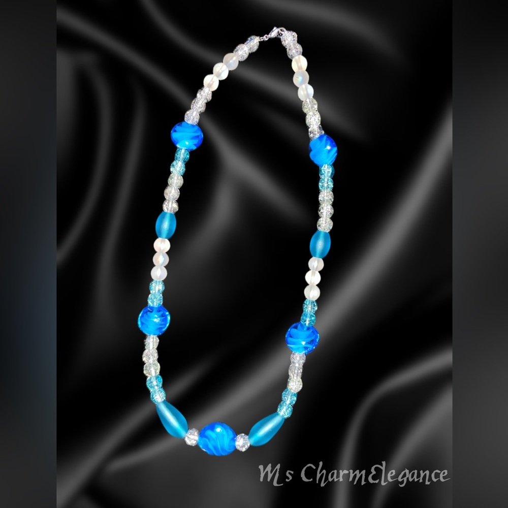 Blue&White Beaded Necklace🩵